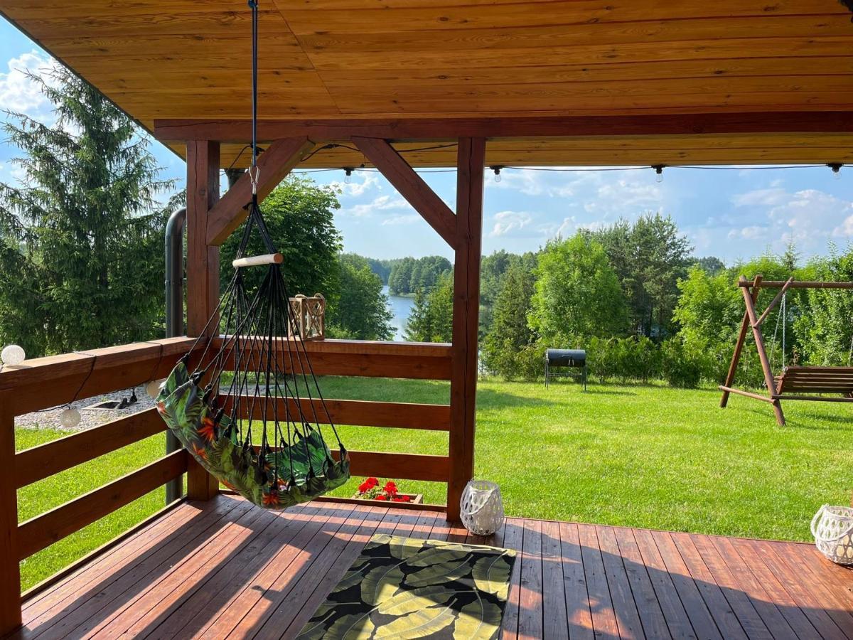 Domek Z Kominkiem Nad Jeziorem Z Jacuzzi Ogrodowym Sumowo  Kültér fotó